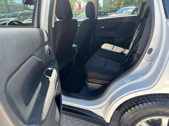 MITSUBISHI Outlander 2.2 DI-D 2WD Intense sconto rottamazzione