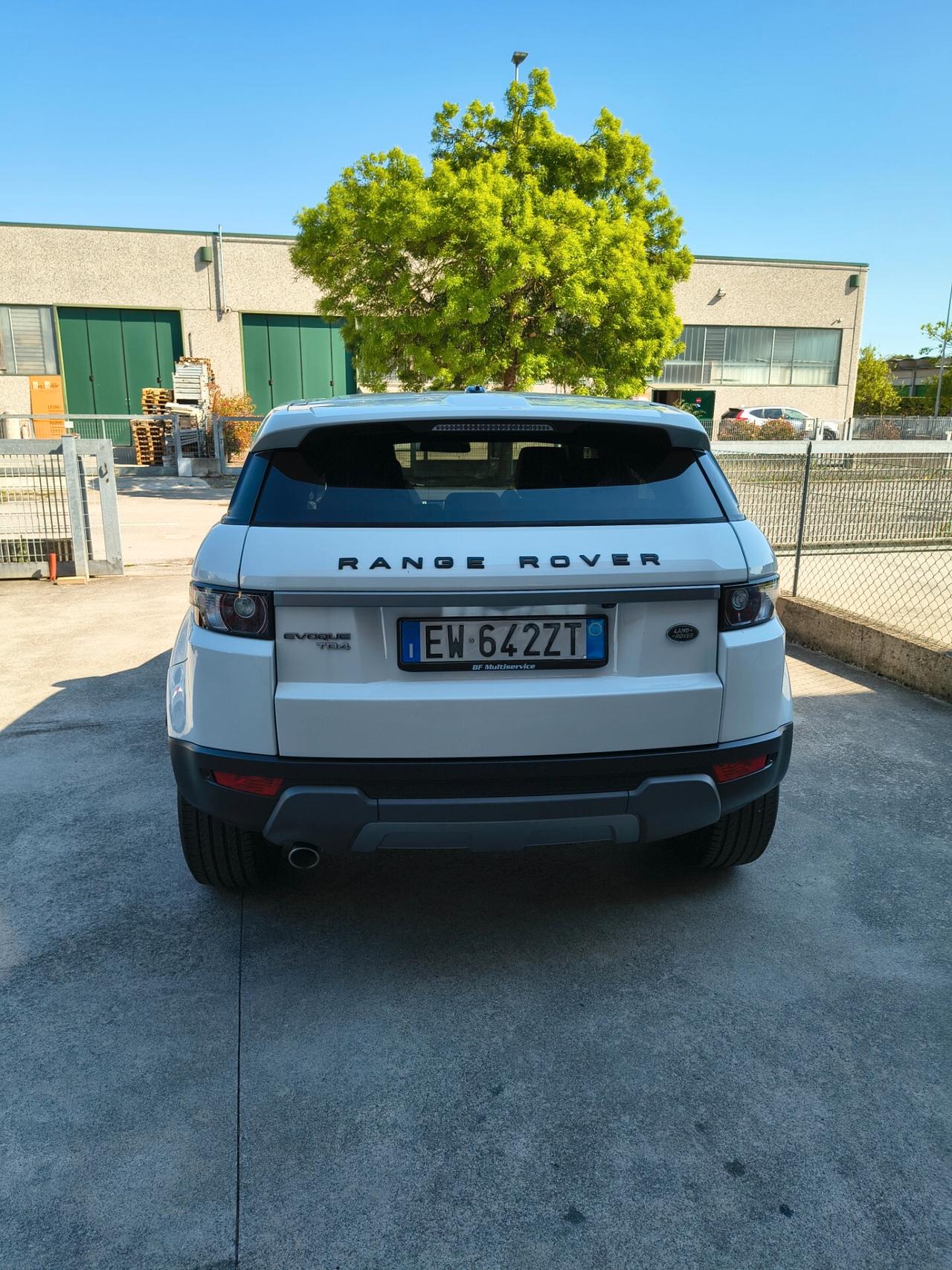 Land Rover Range Evoque 2.2 Sd4 5p. Pure Tech Pack