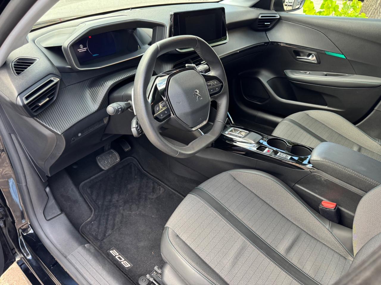 Peugeot 208 PureTech 100 Stop&Start EAT8 5 porte Allure Pack (24 mila km)