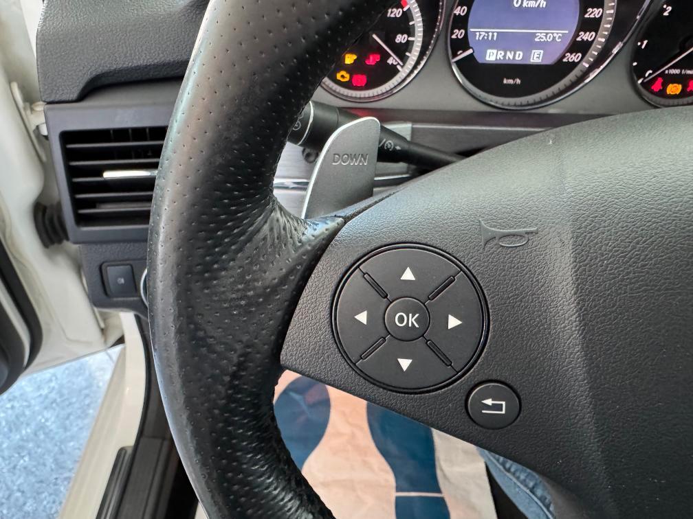 Mercedes GLK 220d Amg Premium Navi Dvd Led Full Opt