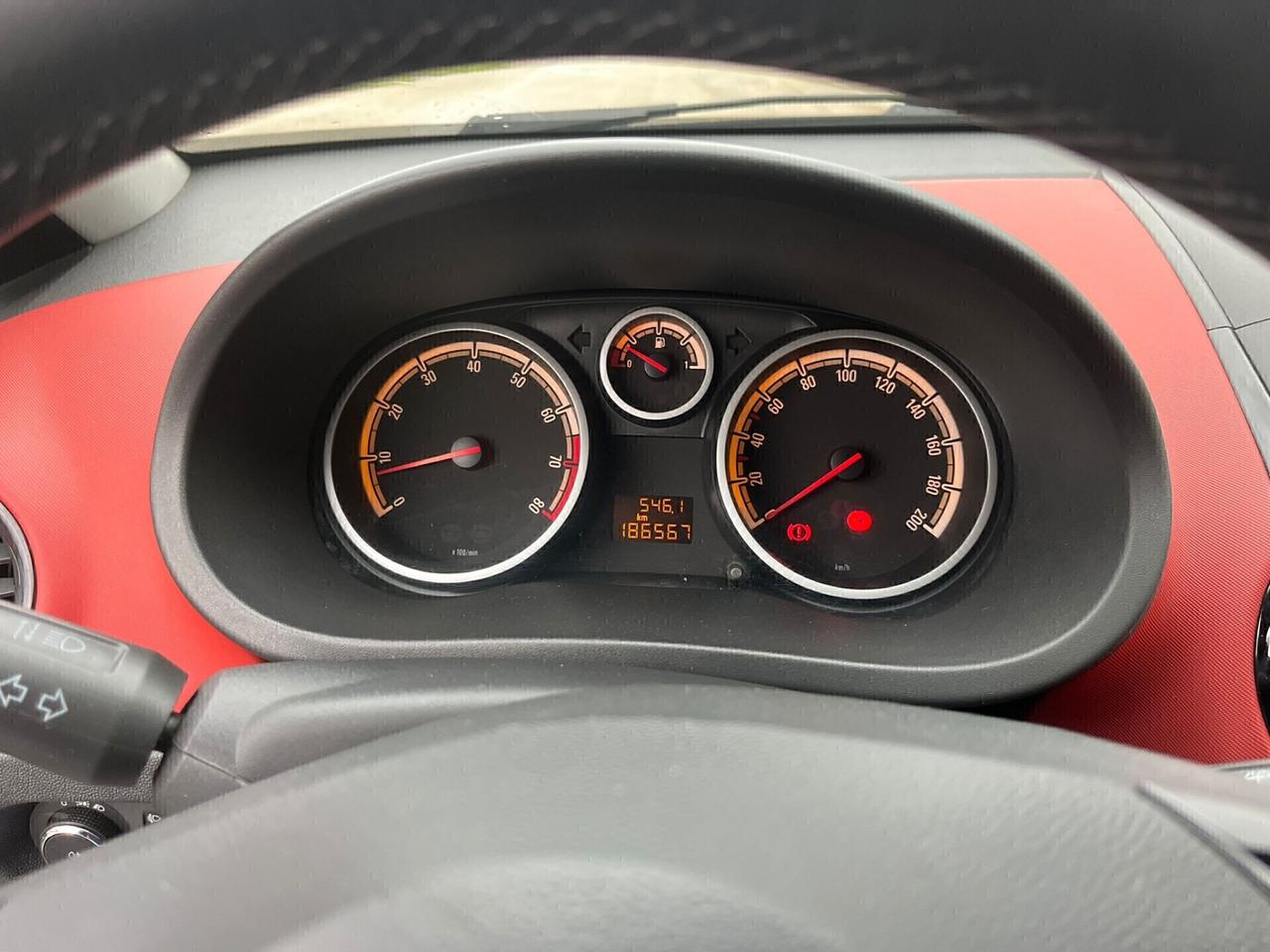 Opel Corsa 1.2 5 porte GPL Unipro 2010