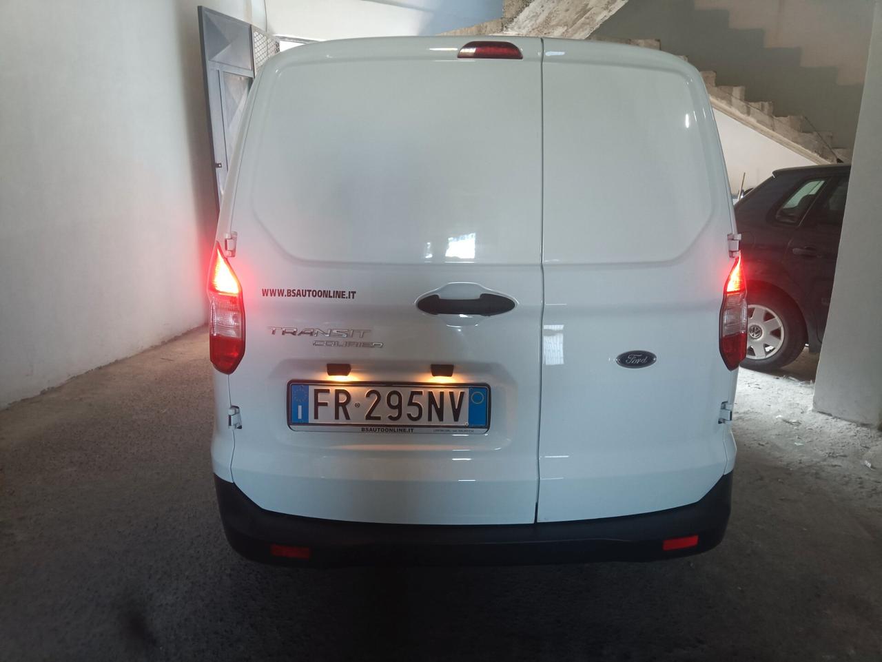 Ford Transit Courier 1.5 TDCi 75CV Van Entry