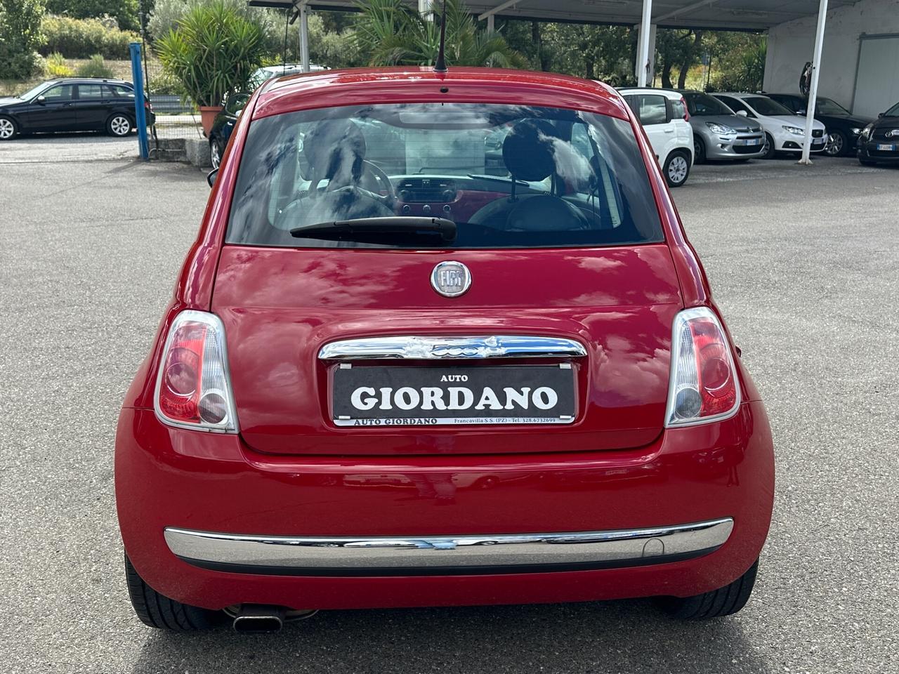 Fiat 500 1.2 Lounge rossa panoramica