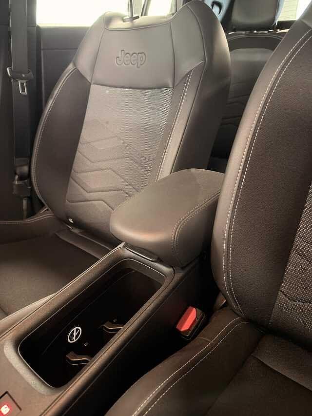 Jeep Avenger 1.2 Turbo 100 CV Altitude