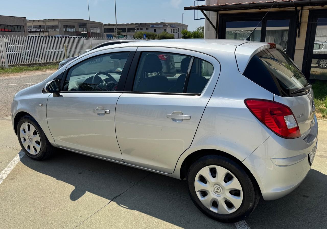 Opel Corsa 1.3 CDTI 75CV 5 Porte