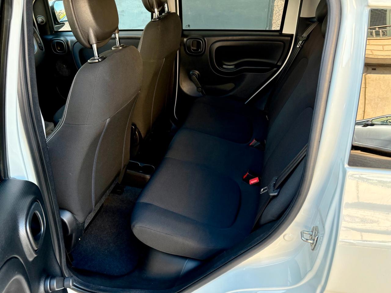 Fiat Panda Hybrid 1.0 benz. "26.000 KM"-'23