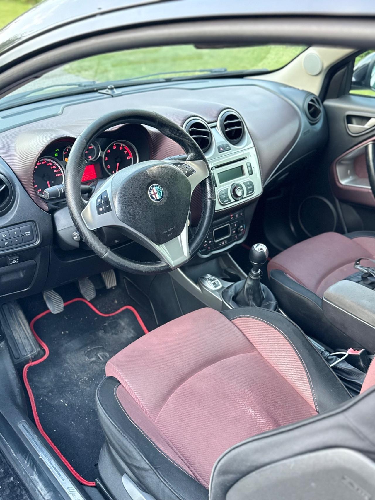 Alfa Romeo MiTo 1.4 T 155 CV Distinctive Sport Pack