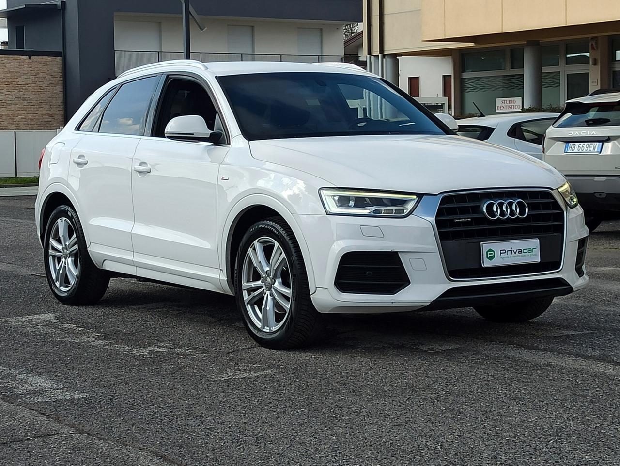 Audi Q3 2.0 TFSI 180 CV quattro S tronic Sport