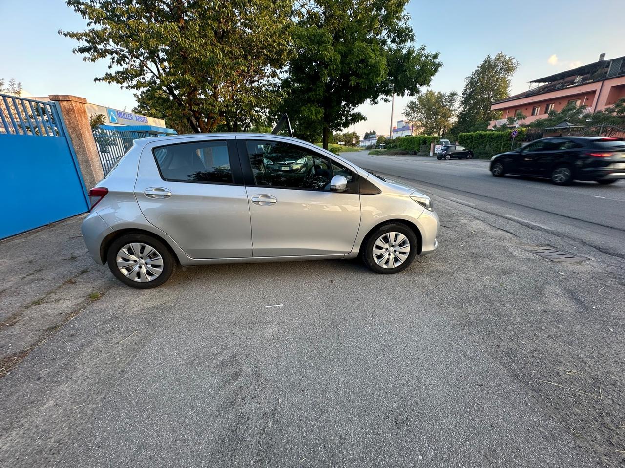 Toyota Yaris 1.3 5 porte Lounge