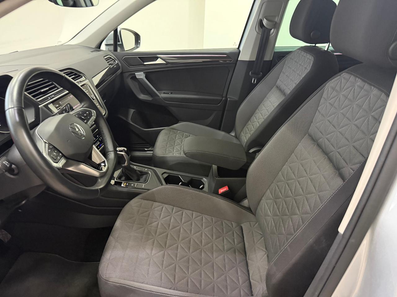 Volkswagen Tiguan 2.0 TDI 150 CV SCR DSG Elegance
