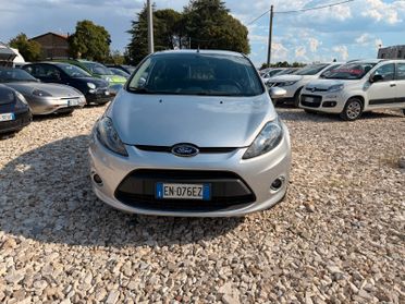 Ford Fiesta Ikon 1.4 5 porte Bz.- GPL
