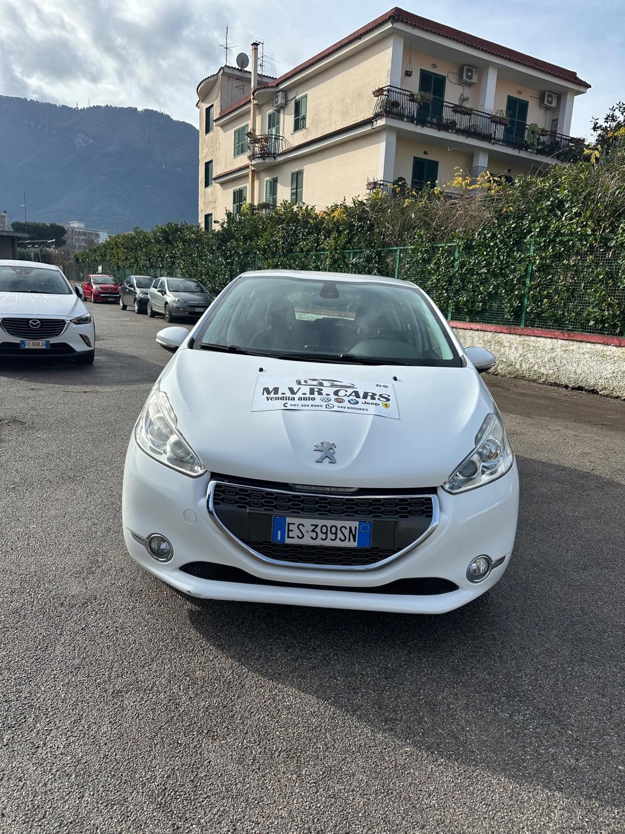 Peugeot 208 1.4 HDi 68 CV 5 porte Active