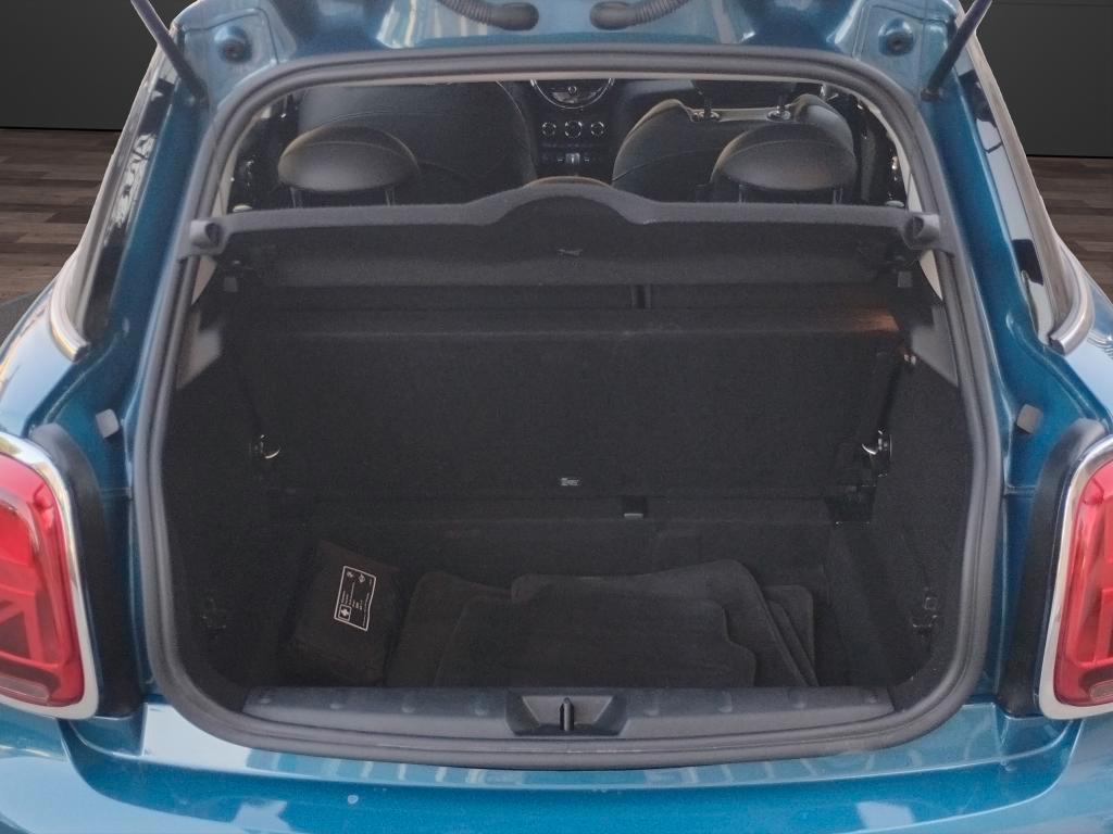 Mini 5 Porte One Essential 1.5 Twin Power Turbo 75cv.SEDILI SPORTIVI