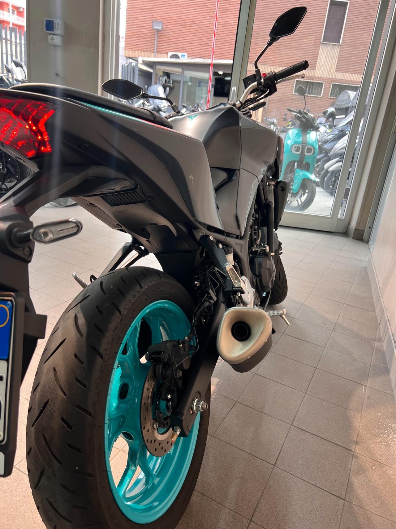 Yamaha MT-03
