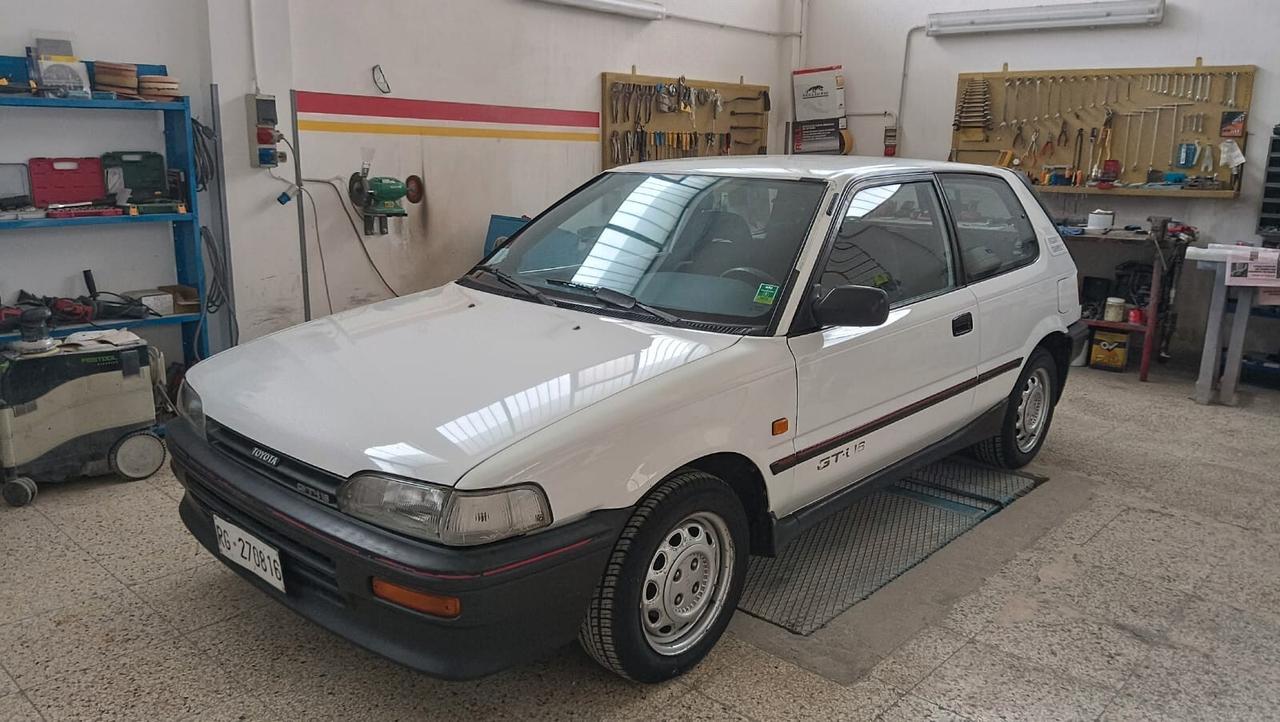 Toyota Corolla 1.6 16V GTi