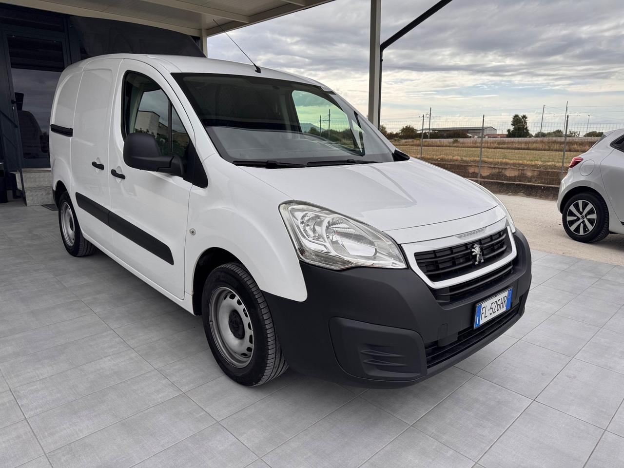 Peugeot Partner BlueHDi 100 Active