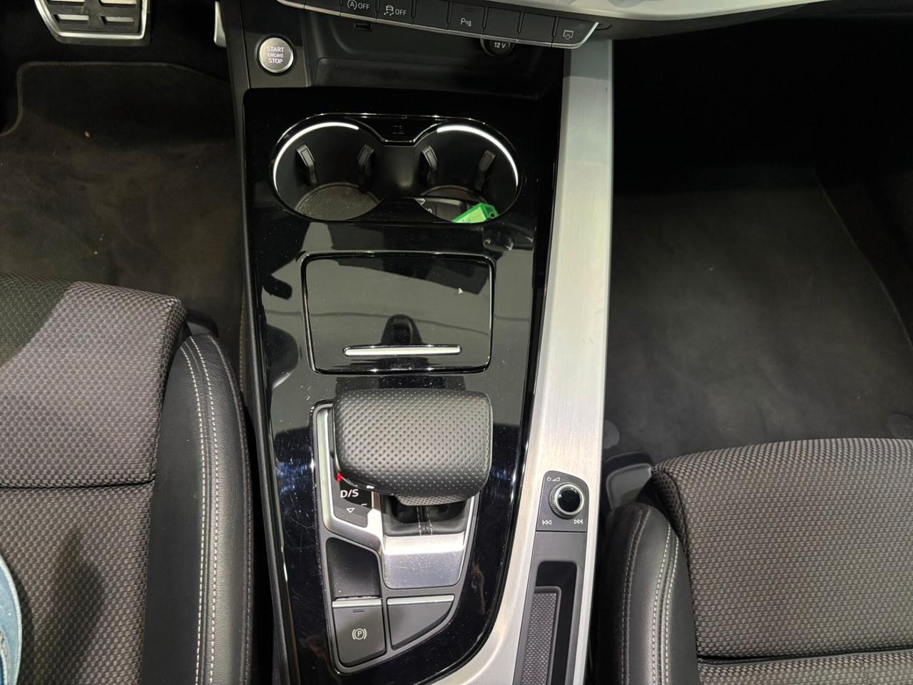 Audi A4 Avant 40 TDI quattro S tronic line edition