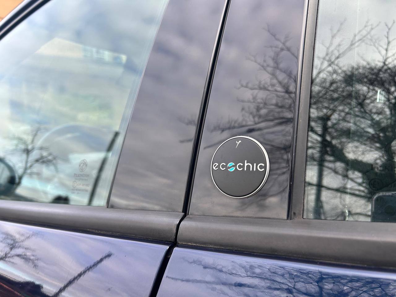 Lancia Ypsilon 1.0 Hybrid Ecochic