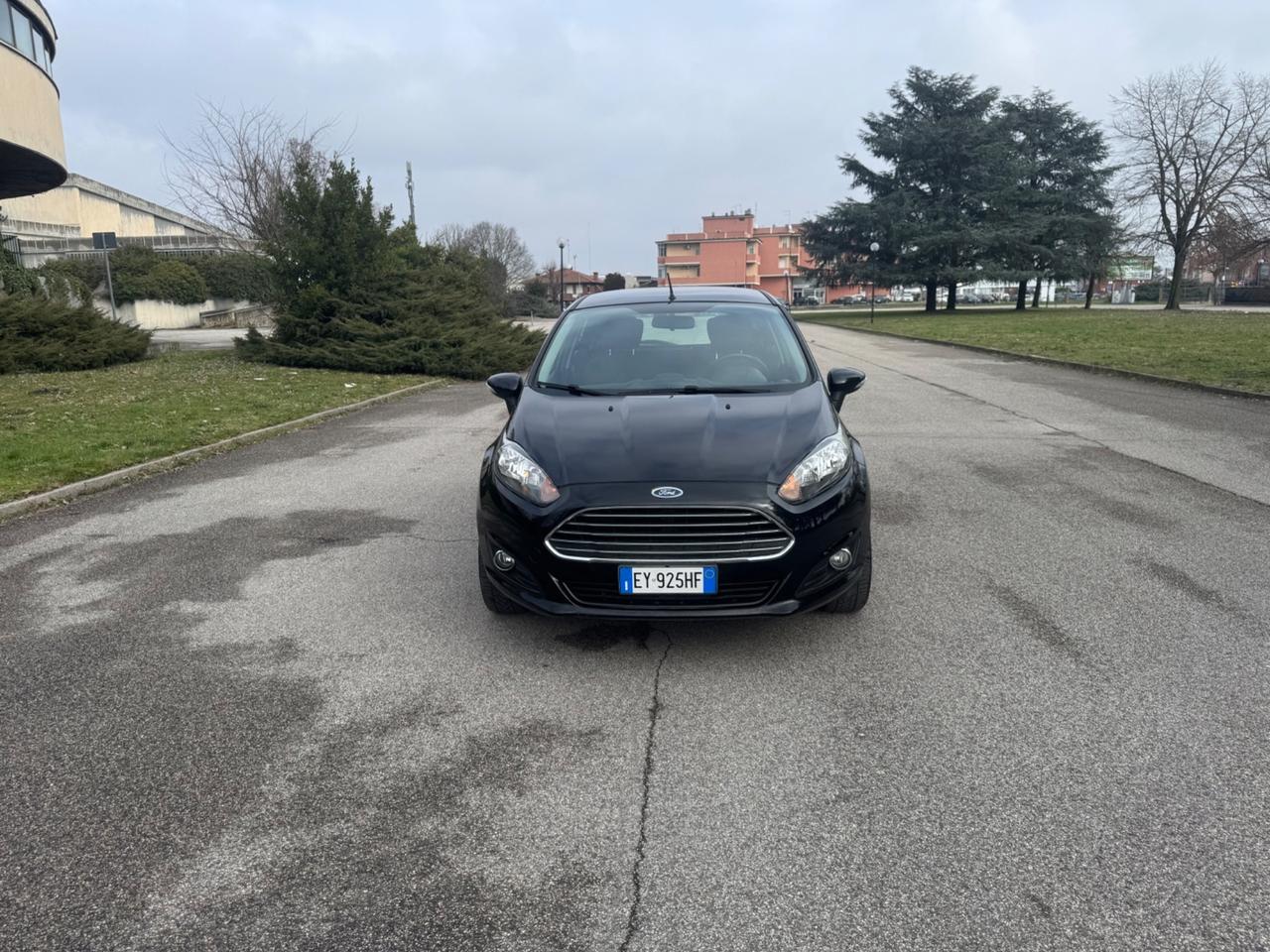 Ford Fiesta 1.4 5p. Bz.- GPL Titanium