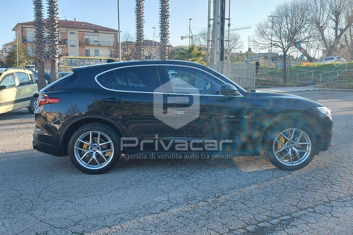 ALFA ROMEO Stelvio 2.2 Turbodiesel 210 CV AT8 Q4 Executive
