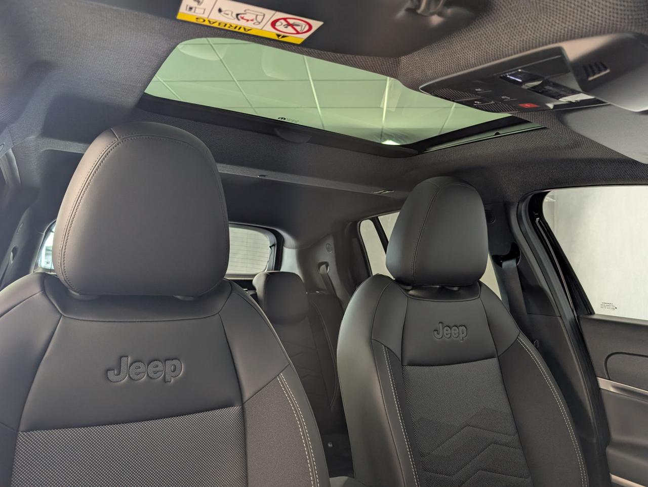 Jeep Avenger 1.2 Turbo E-Hybrid 110cv eDCT6 Summit Freedom