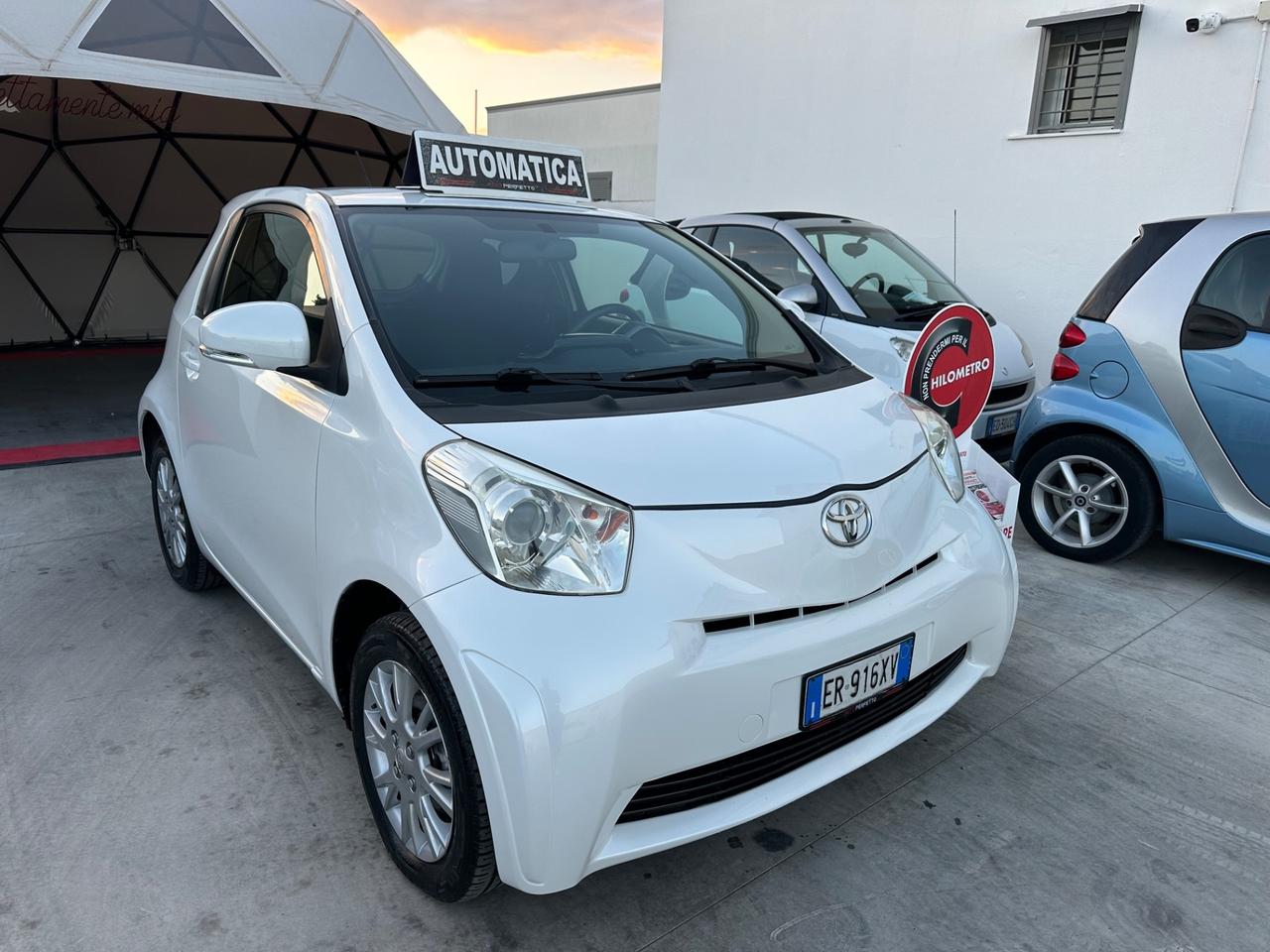 Toyota iQ 1.0 CVT Lounge