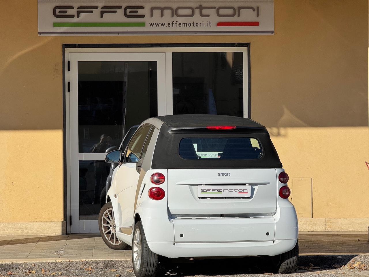 Smart ForTwo 1000 62 kW cabrio passion