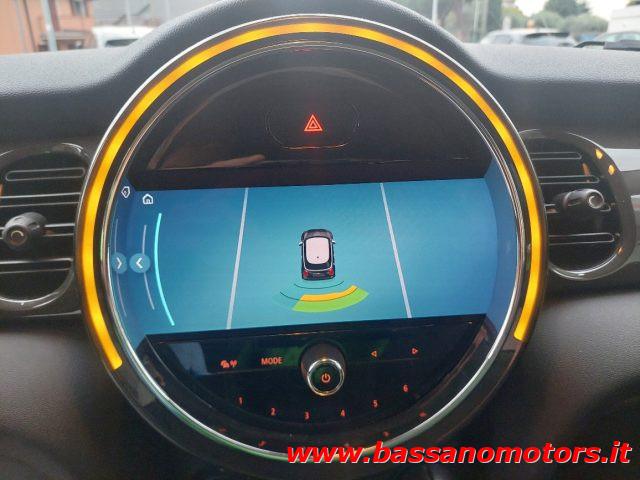 MINI Cooper 1.5 Cooper AUTO - OK NEOPATENTATI
