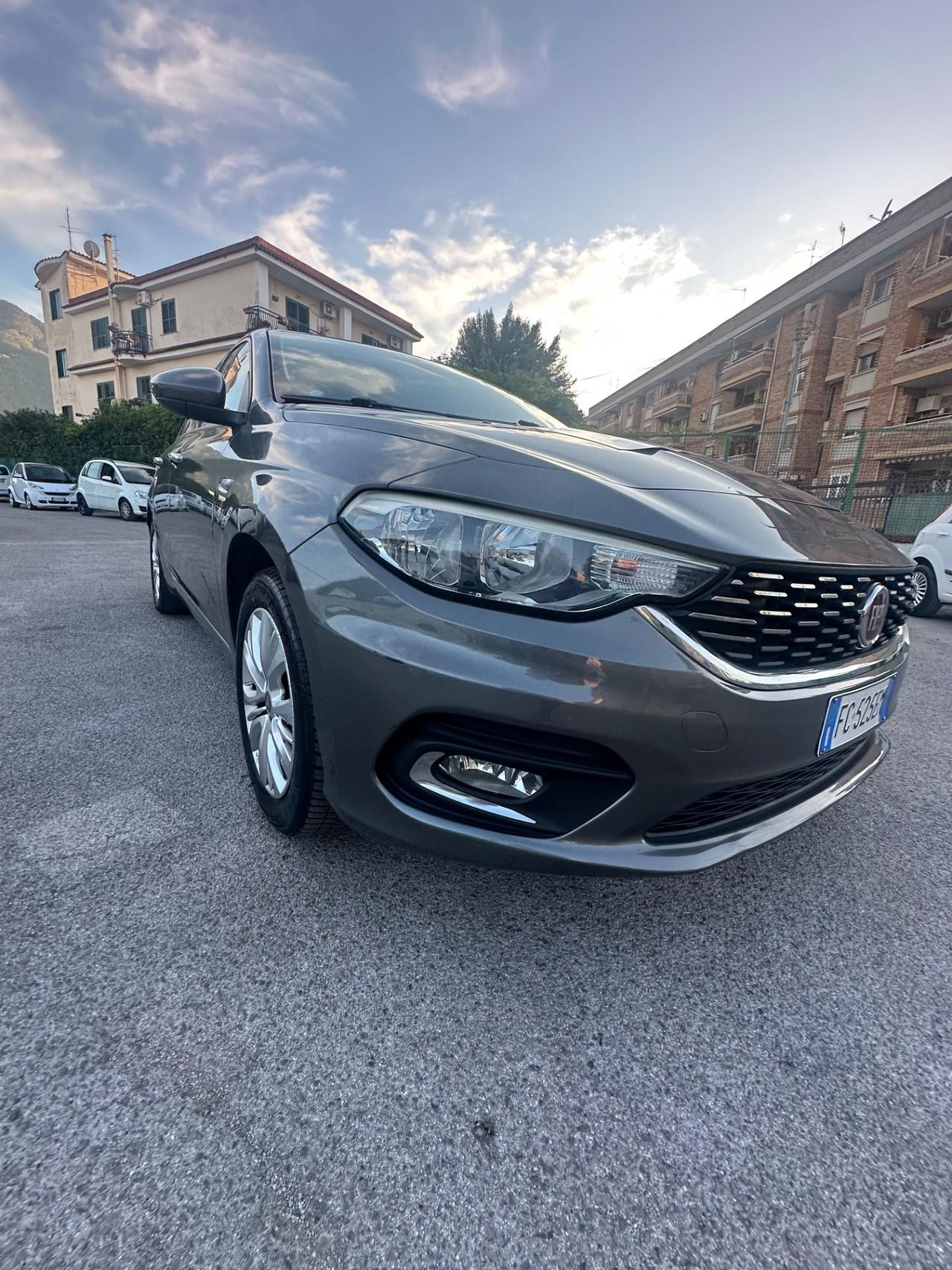 Fiat Tipo 1.3 Mjt S&S 5 porte Sedan