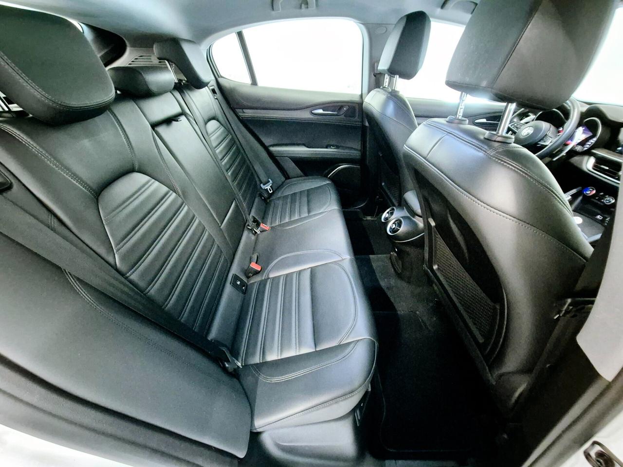 Alfa Romeo Stelvio 2.2 Turbodiesel 210 CV AT8 Q4 Veloce Tì