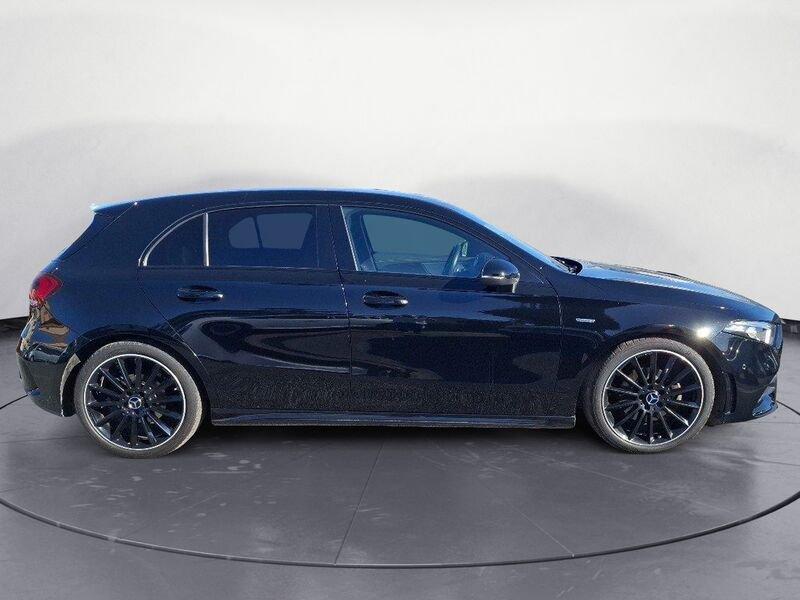 Mercedes-Benz Classe A A 200 d Automatic Premium EDITION
