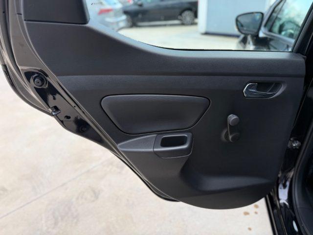 NISSAN Micra 1.0 benzina PARI AL NUOVO