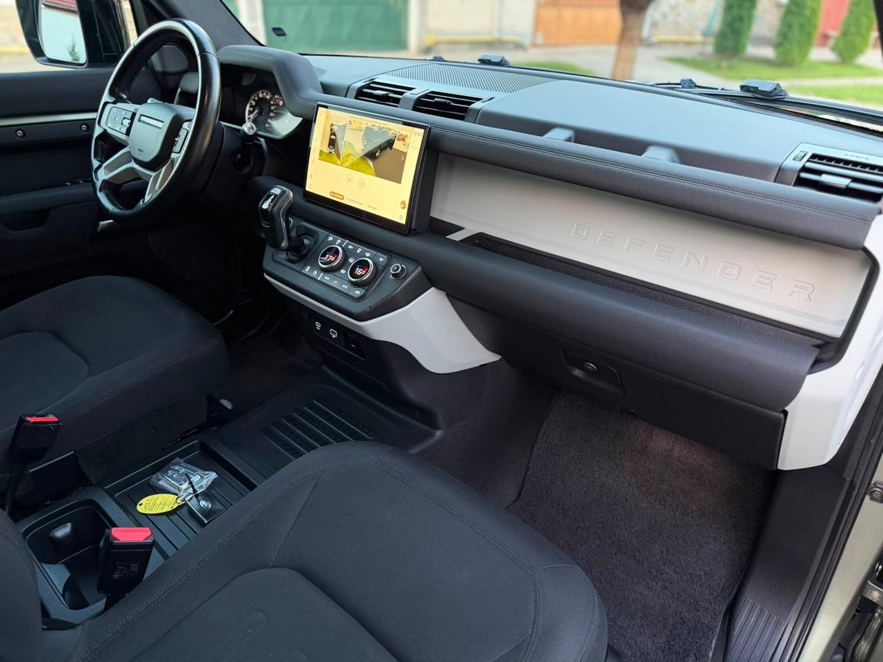 Land Rover Defender 110 3.0D I6 250 CV AWD Auto X-Dynamic HSE