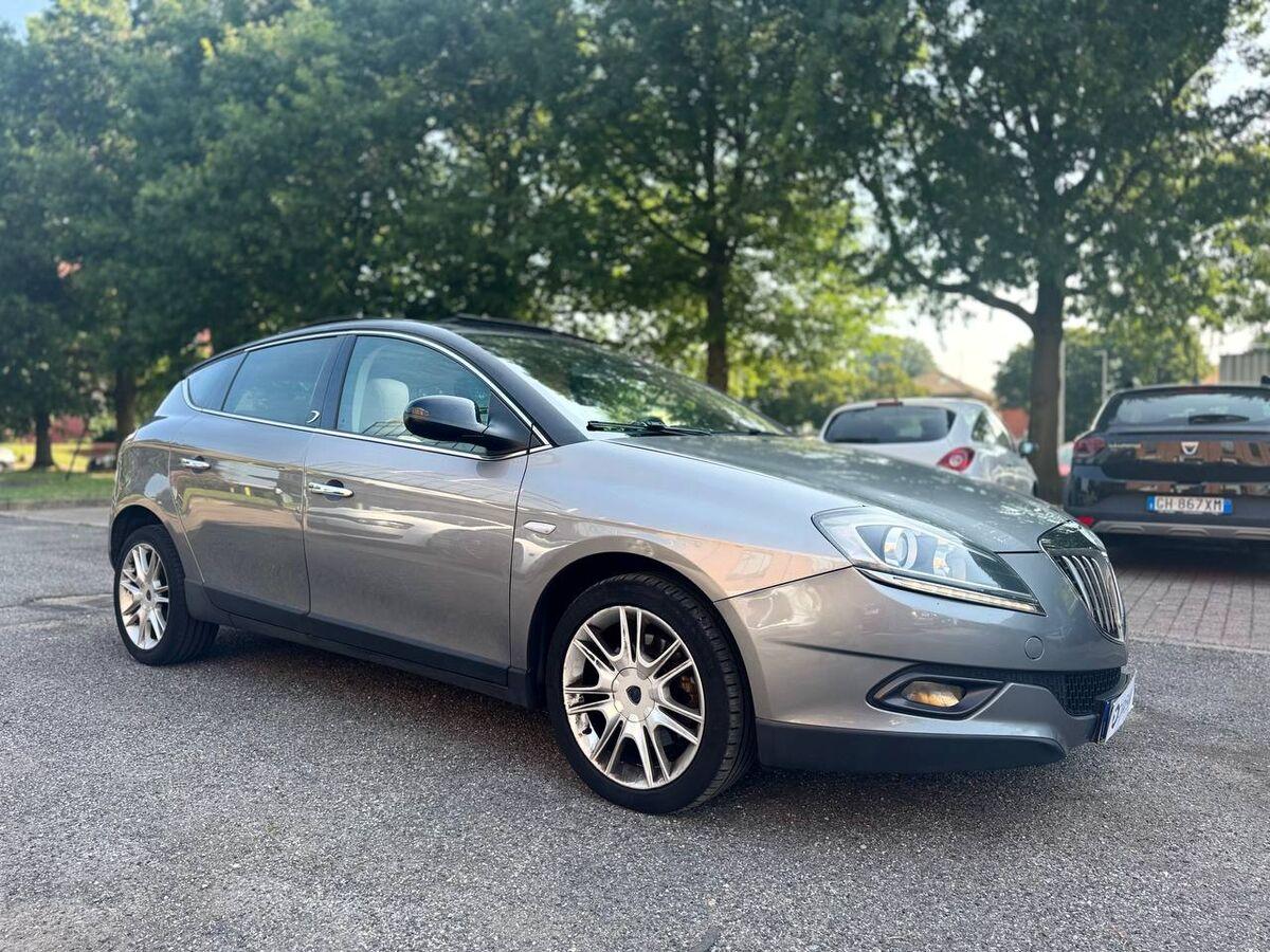 Lancia Delta 2.0 mjt Platino 165cv dpf