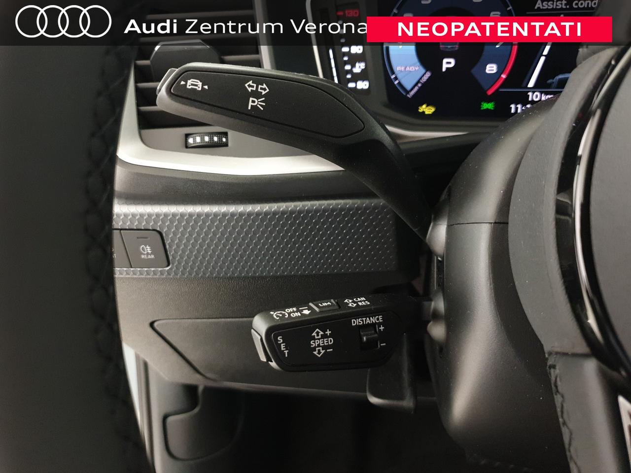 Allstreet 30TFSI 116CV S tronic Identity Contrast