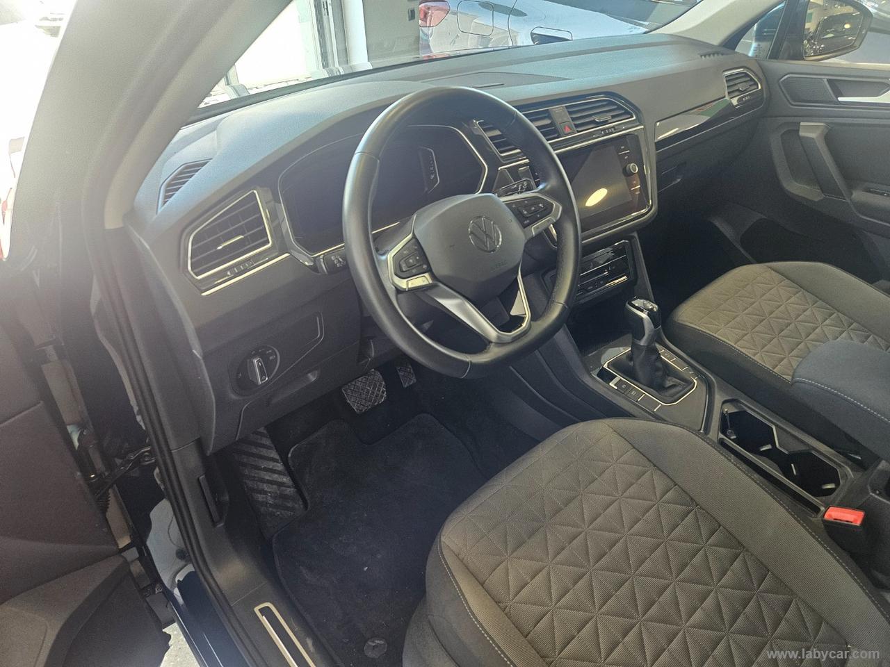 VOLKSWAGEN Tiguan 2.0 TDI 150CV SCR DSG Life