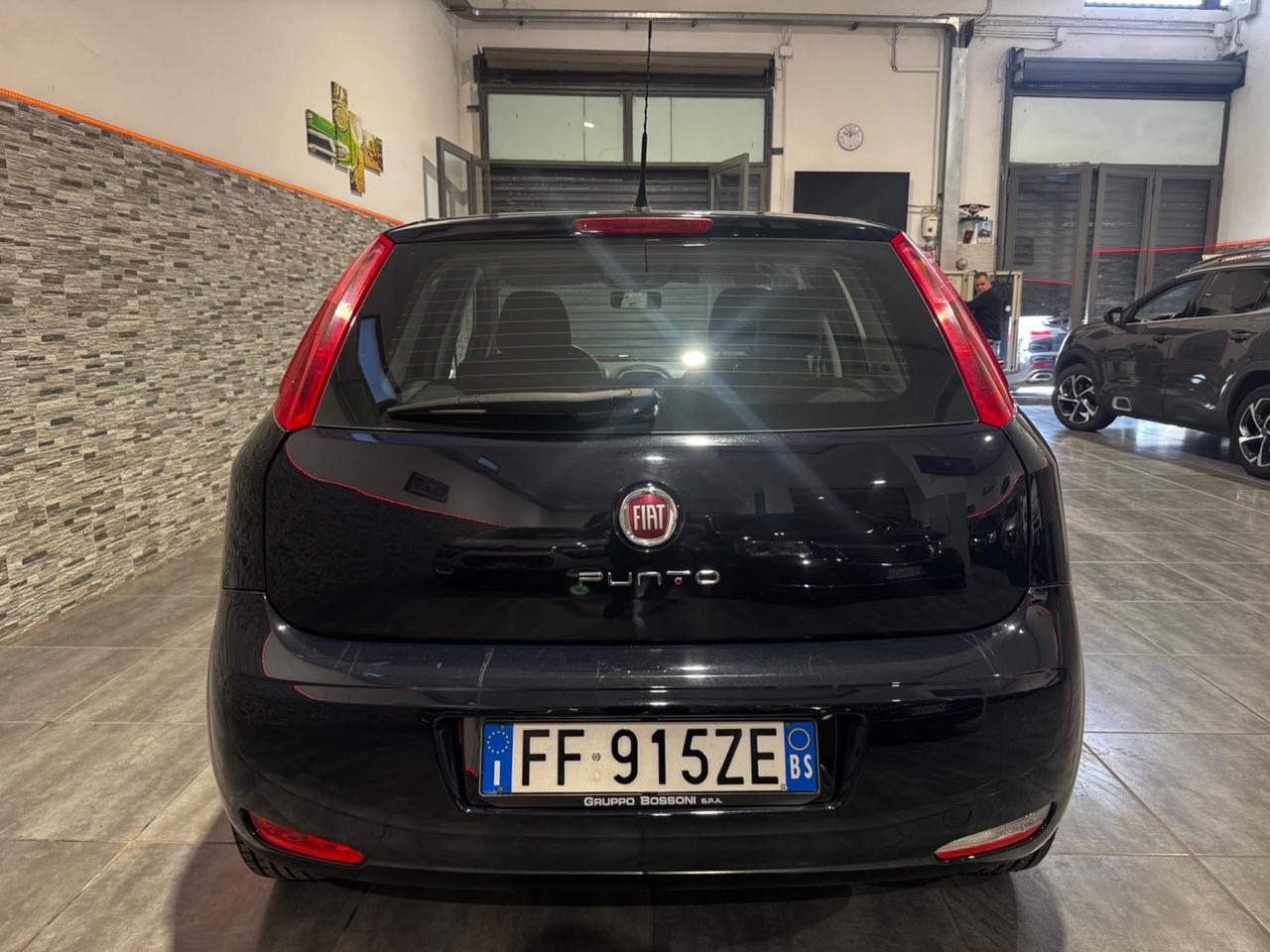 Fiat Punto 1.3 MJT II S&S 95 CV 5 porte Street