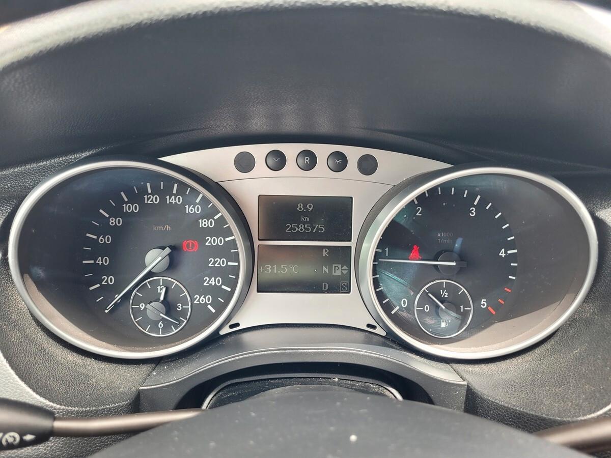 Mercedes-benz R 320 R 320 CDI cat 4Matic Sport