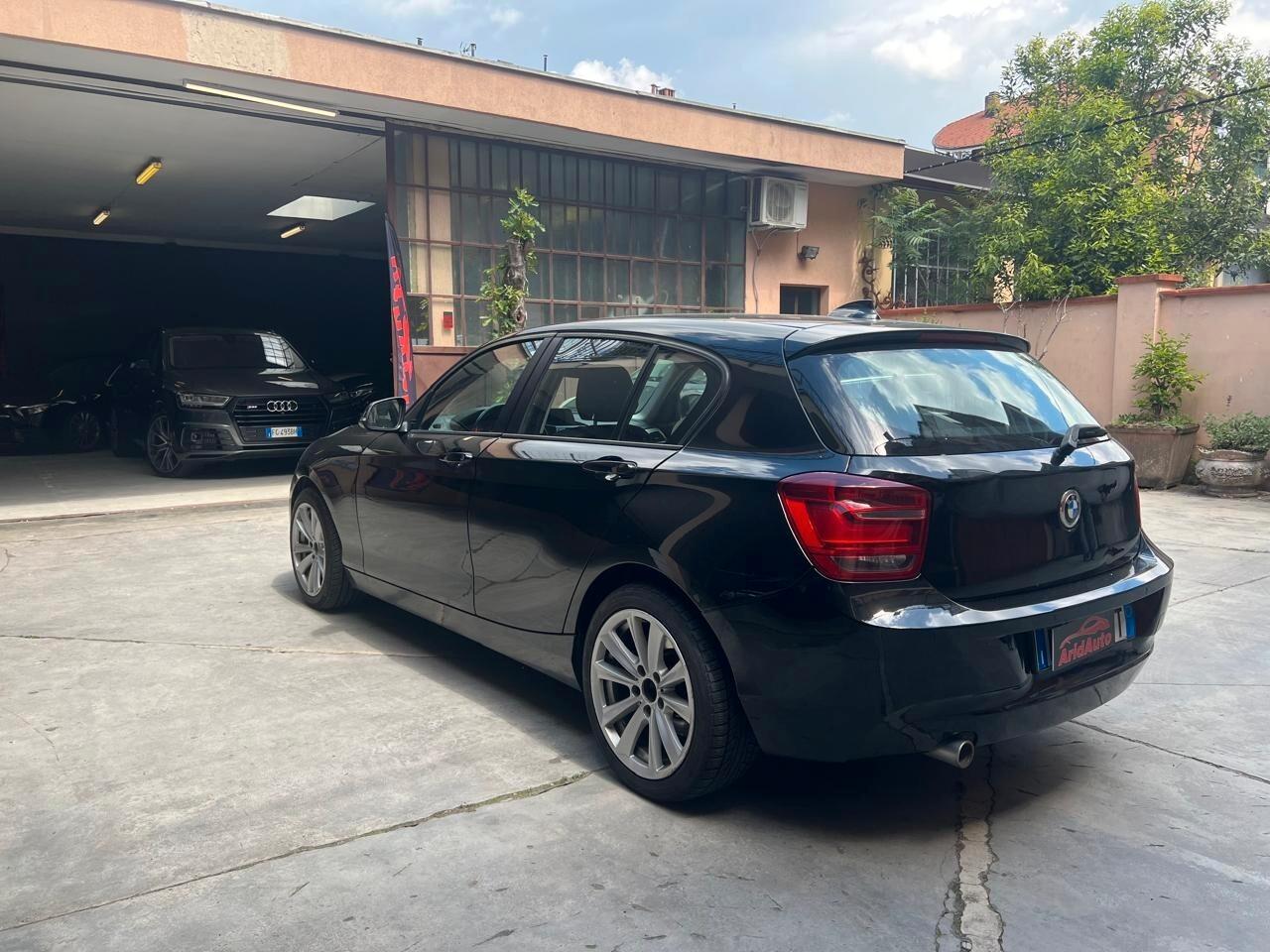 Bmw 118 118d 5p. Sport