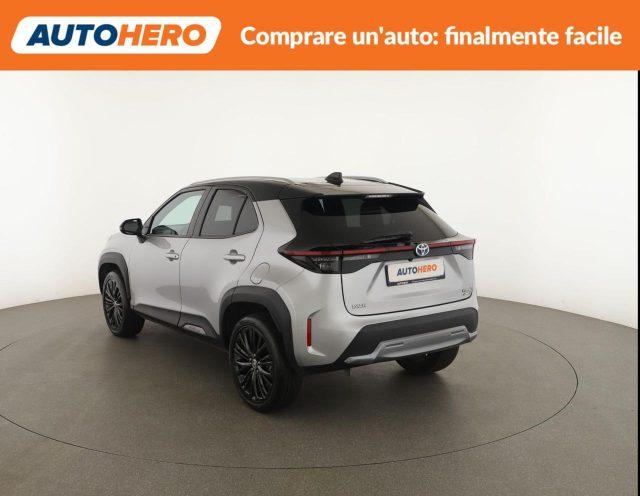 TOYOTA Yaris Cross 1.5 Hybrid 5p. E-CVT AWD-i Adventure
