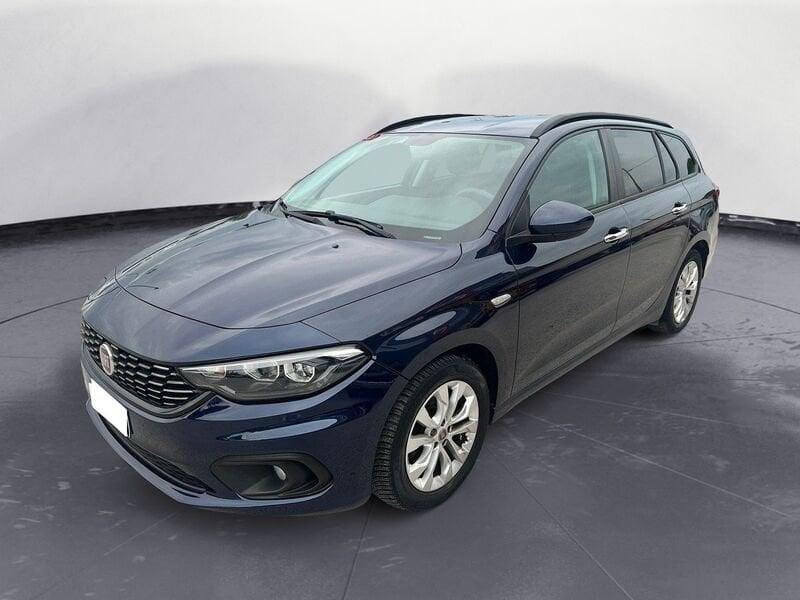 FIAT Tipo Station Wagon 1.4 95cv Easy my17 1.4 SW Easy 95 cv gancio traino