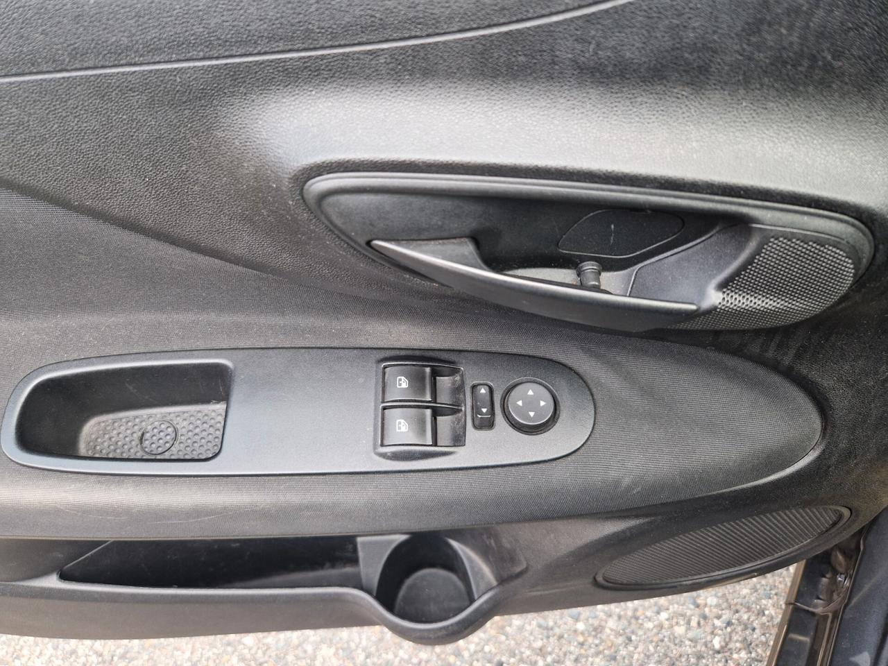 Fiat Punto Evo 1.4 77CV Gpl casa madre, LEGGERE