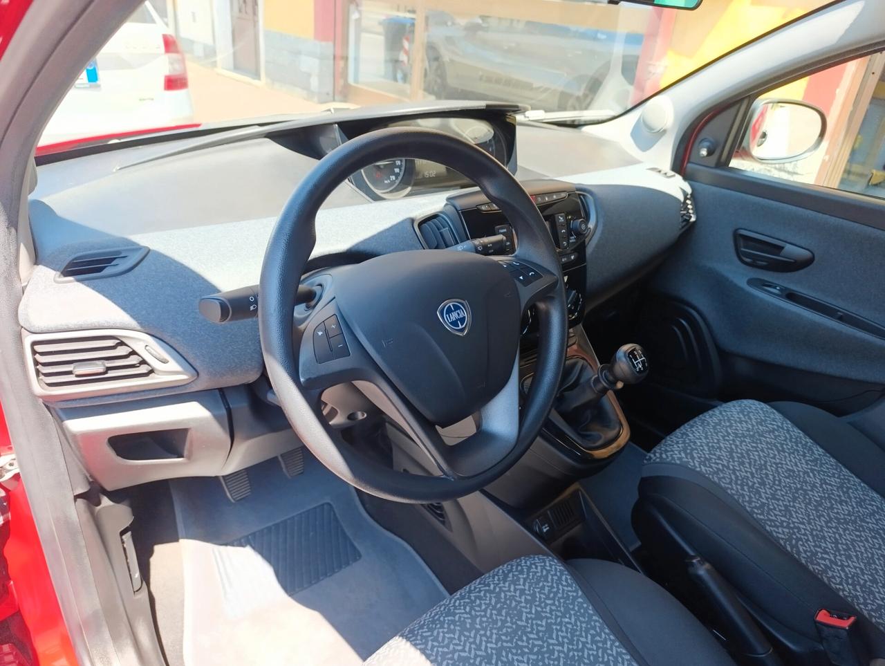 Lancia Ypsilon 1.2 69 CV 5 porte GPL Uniproprietario