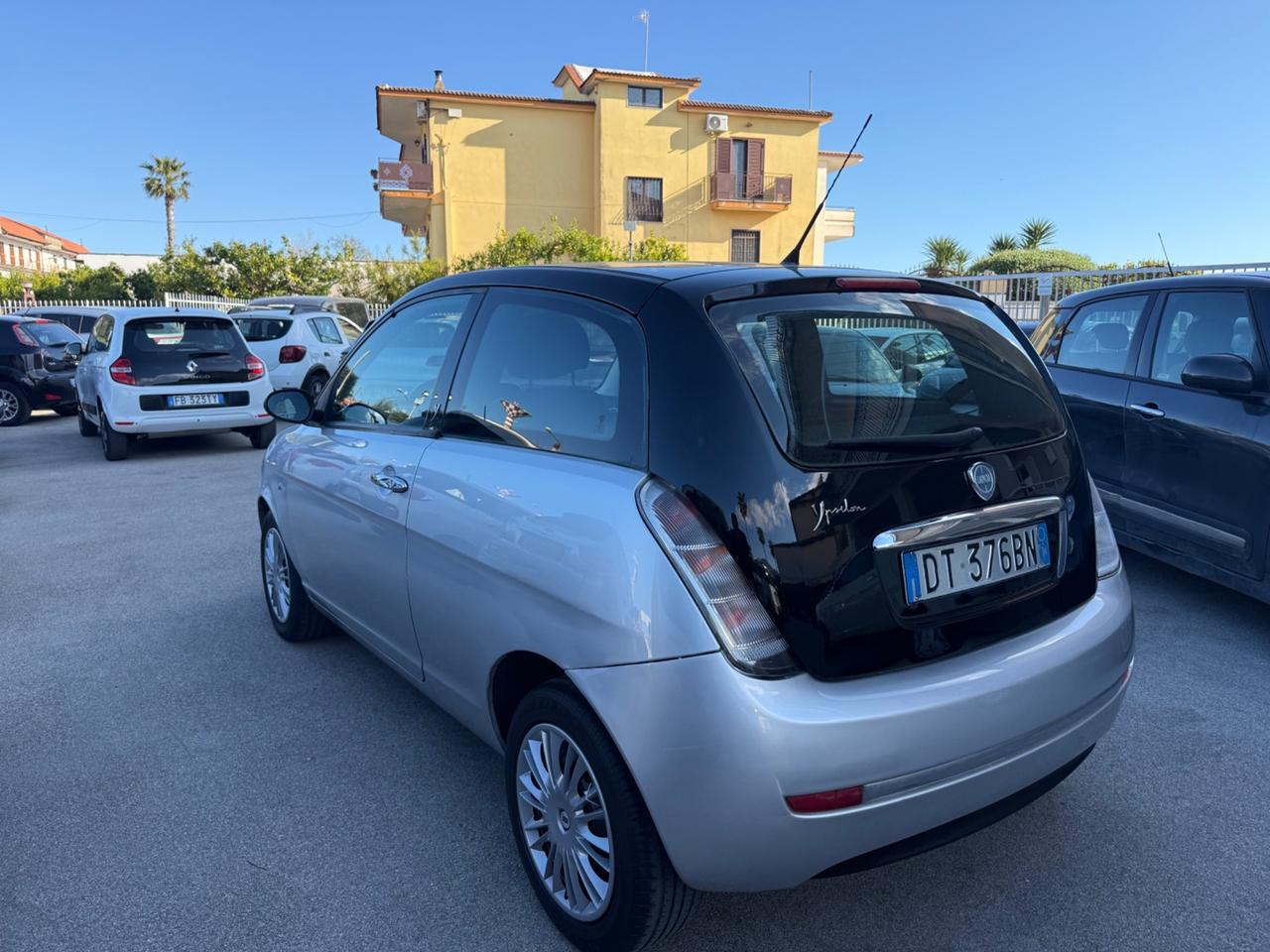 Lancia Ypsilon 1.2 Versus