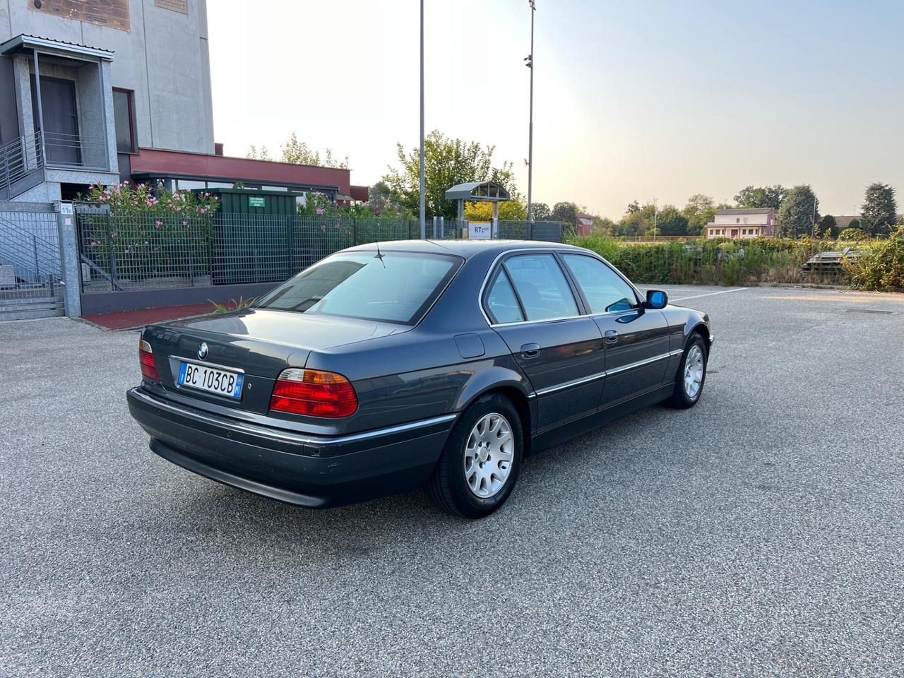 Bmw 735 735i cat