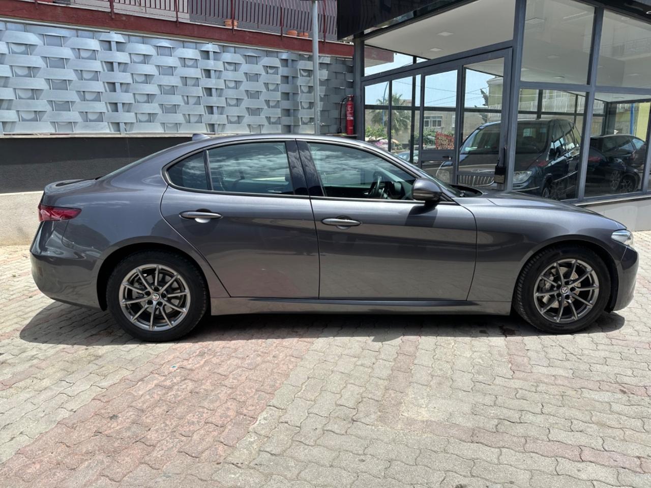 Alfa Romeo Giulia 2.2 Turbodiesel 150 CV AT8 Super