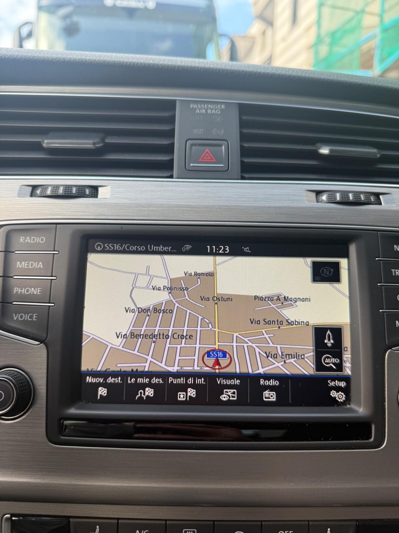 Volkswagen Golf 5p 1.6 tdi 110cv NAVI,APP CONNECT,SEDILI RISCALD.ATISENSORI DI PARCHEGGIO,DISTRIBUZIONE FATTA 10/25