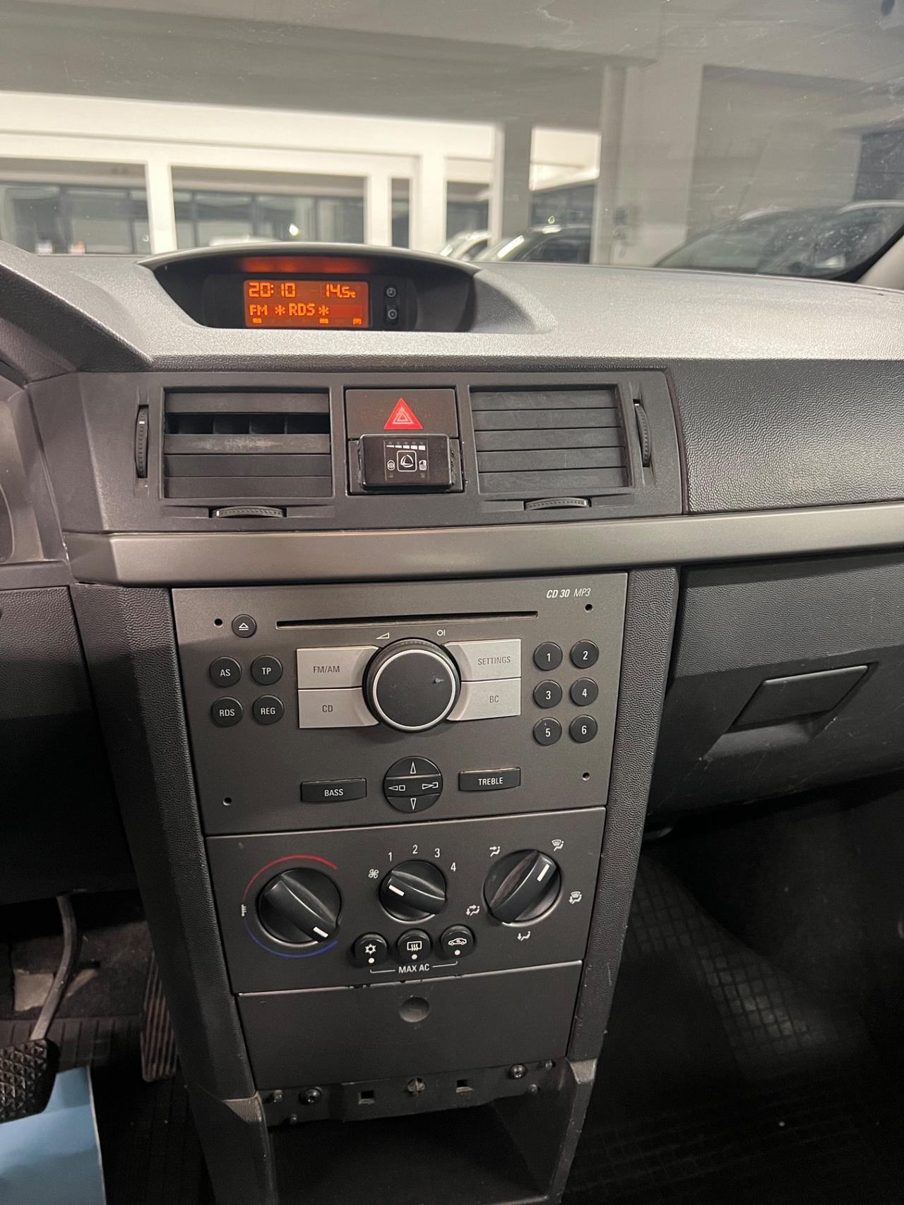 Opel Meriva 1.4 16V GPL-TECH Enjoy