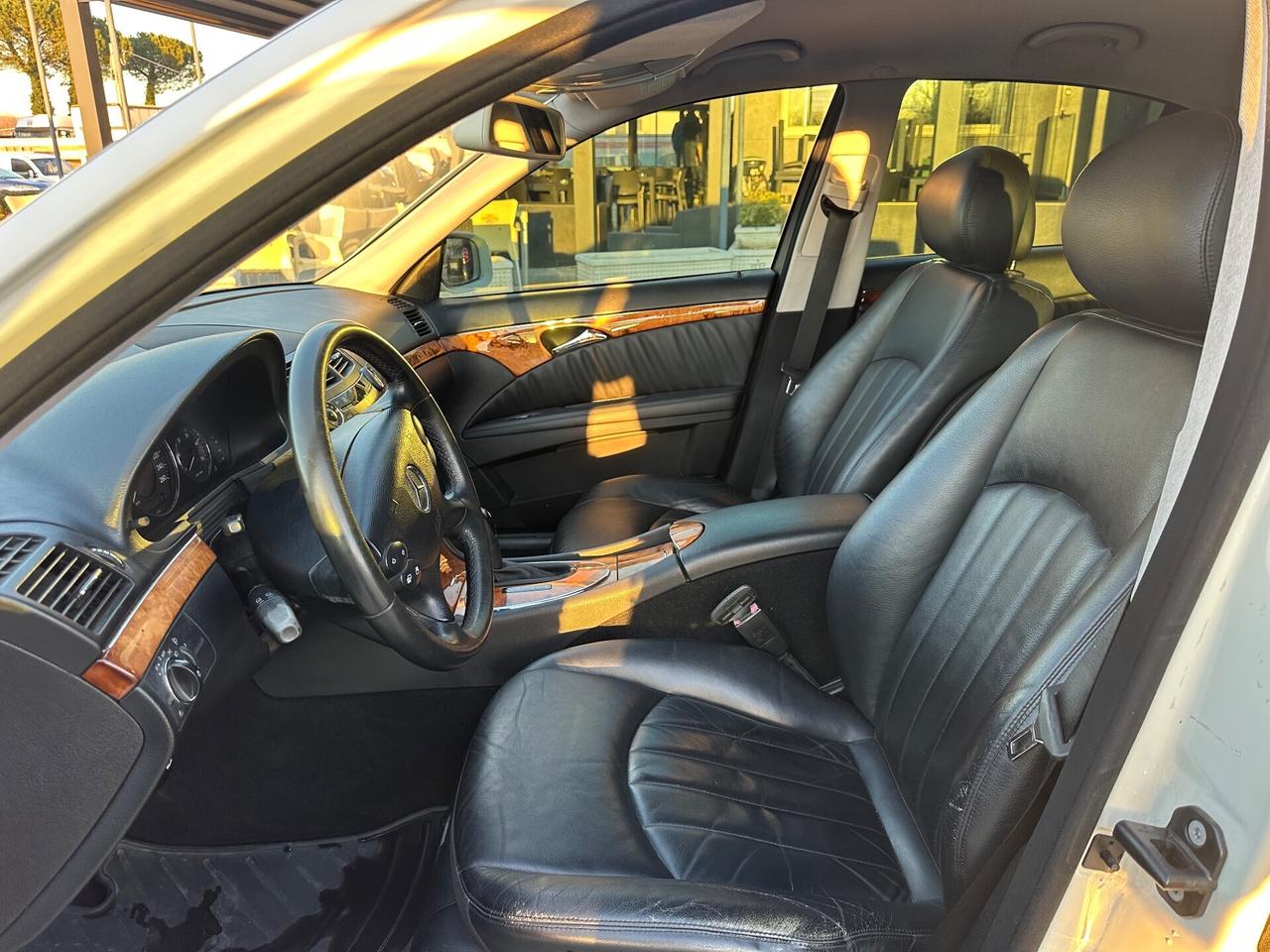 Mercedes-benz E 220 CDI cat EVO Elegance