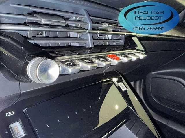 Peugeot 2008 PureTech 100 S&S Active Pack